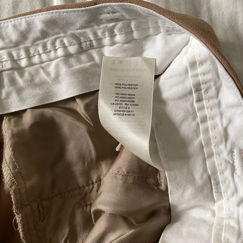 Aritzia Wilfred effortless shorts tan khaki size 0 - Picture 4 of 4